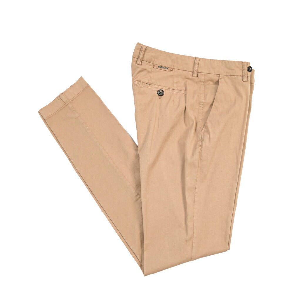 BERWICH “STROMS FF-GD” シルク混コットン ノータックパンツ ブラウン(noce724) 46 | GUARDAROBA MILANO OFFICIAL STORE