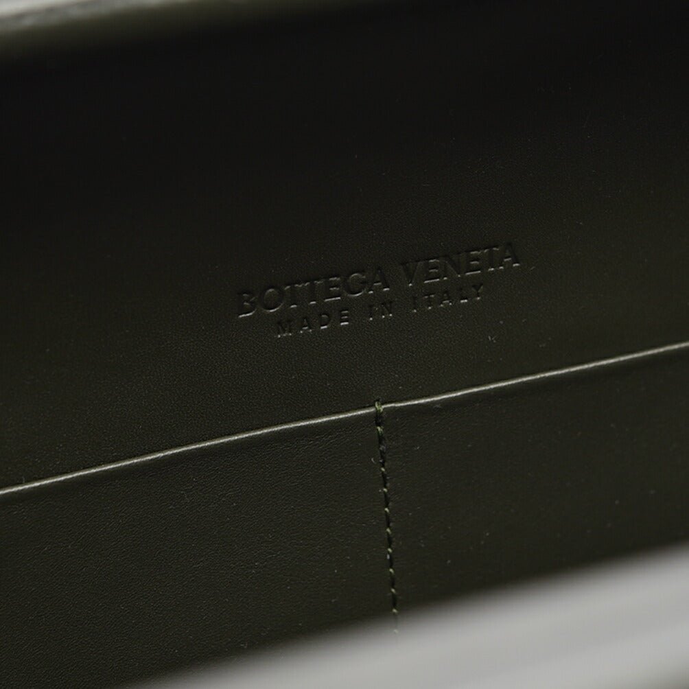 BOTTEGA VENETA ナッパレザークラッチバッグ｜433563｜GUARDAROBA MILANO OFFICIAL STORE