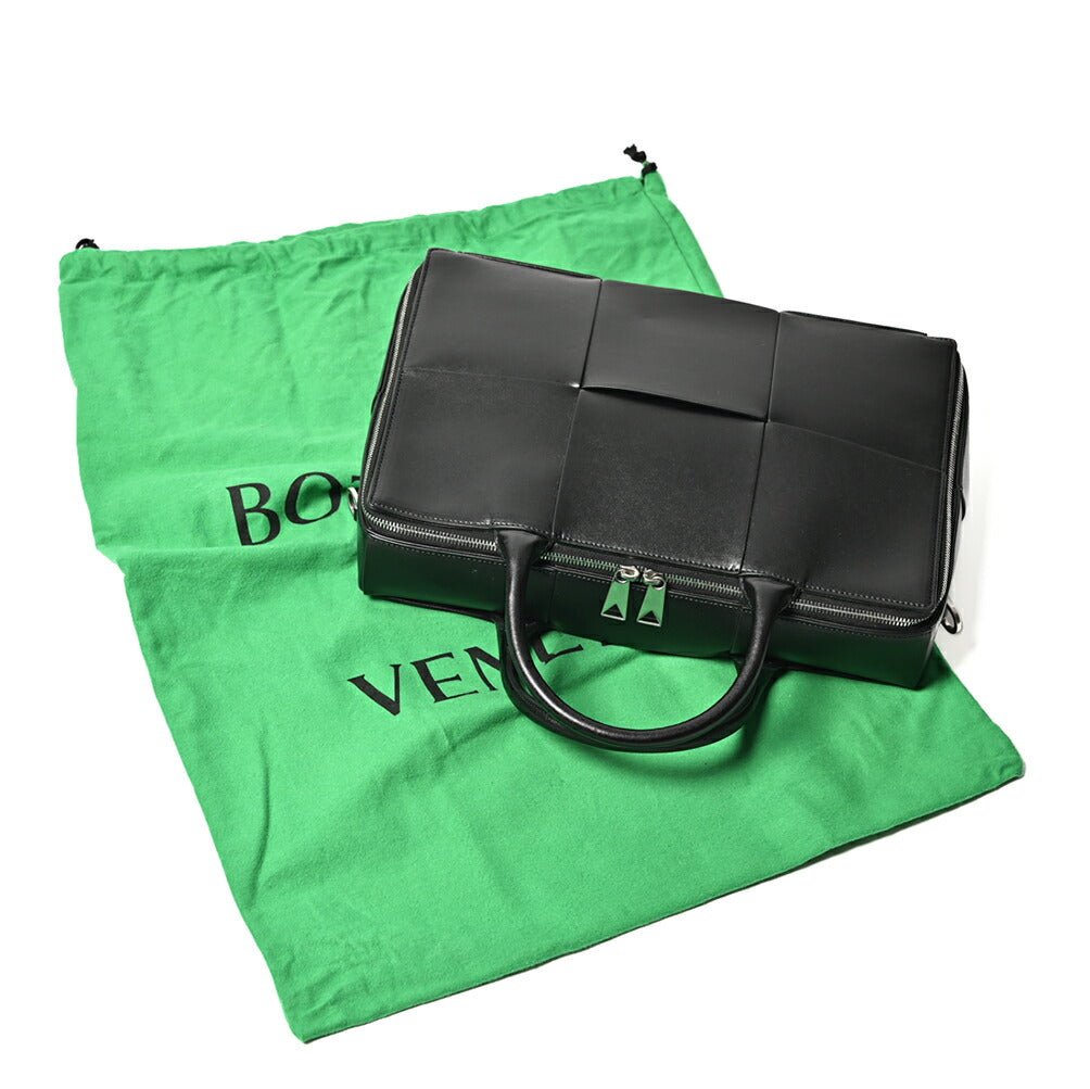 BOTTEGA VENETA "ARCO" カーフレザー100% トートバッグ / インレチャート ブラック 24cm×36cm×7.5cm×29cm×12cm | GUARDAROBA MILANO OFFICIAL STORE