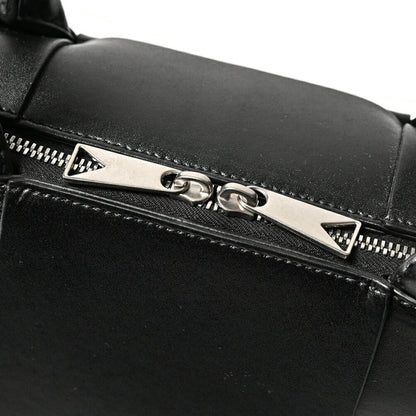 BOTTEGA VENETA "ARCO" カーフレザー100% トートバッグ / インレチャート ブラック 24cm×36cm×7.5cm×29cm×12cm | GUARDAROBA MILANO OFFICIAL STORE