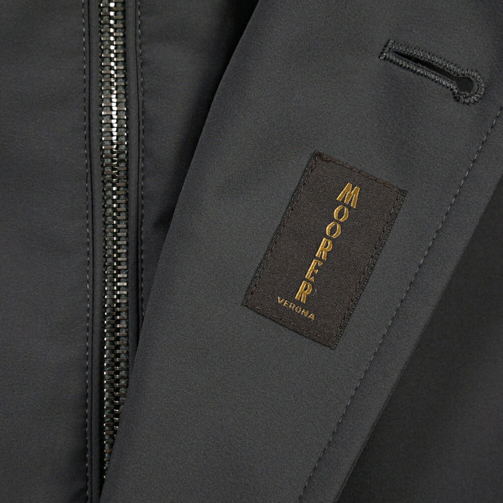 CLEARANCE SALE｜MOORER “VOLMER-KN” 高機能ストレッチナイロン Pコート / ACQUA RESISTANT (撥水) グレー(ASFALTO) 46 | GUARDAROBA MILANO OFFICIAL STORE