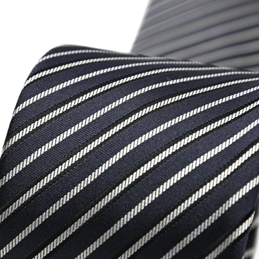 GIORGIO ARMANI シルク100% レジメンタル柄ネクタイ｜434676｜GUARDAROBA MILANO OFFICIAL STORE