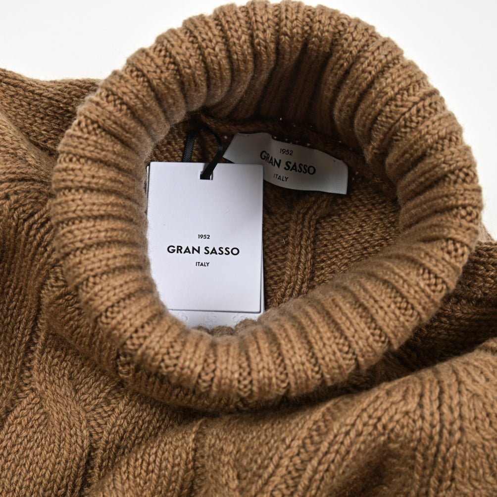 秋冬先行セール｜GRAN SASSO ヴァージンウール100% ケーブル編みタートルネックニットセーター｜415124-A-46｜GUARDAROBA MILANO OFFICIAL STORE