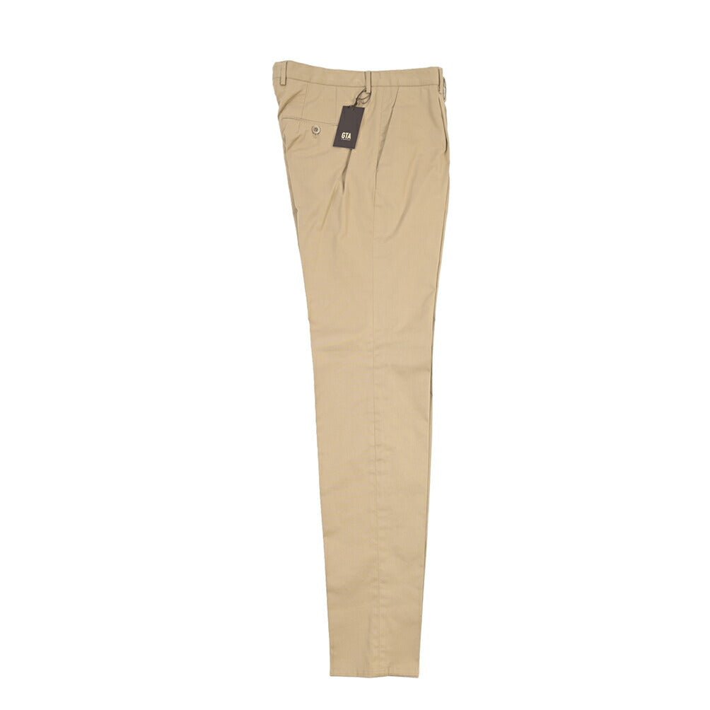 GTA “772 L” ストレッチコットン ワンタックチノパンツ / SLIM FIT ベージュ 46 | GUARDAROBA MILANO OFFICIAL STORE