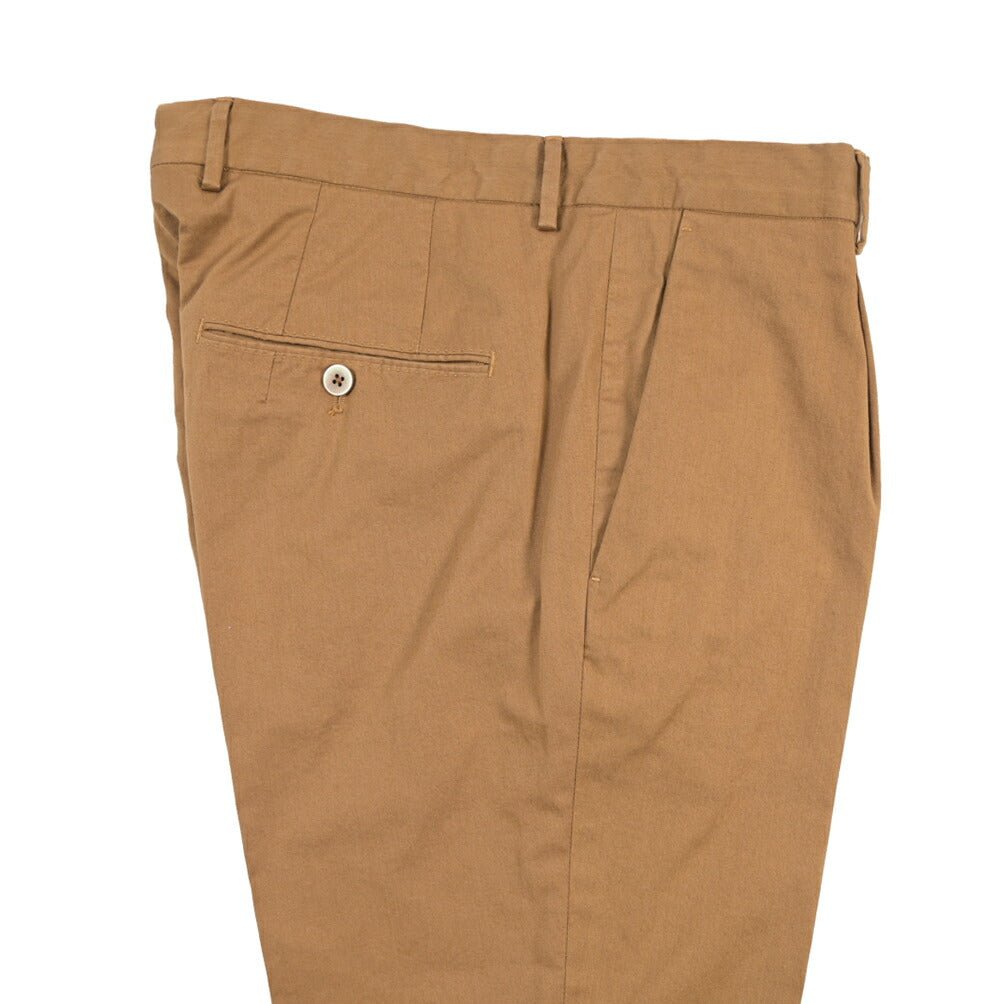 GTA “772” ストレッチコットン ワンタックチノパンツ / SLIM FIT ブラウン 46 | GUARDAROBA MILANO OFFICIAL STORE