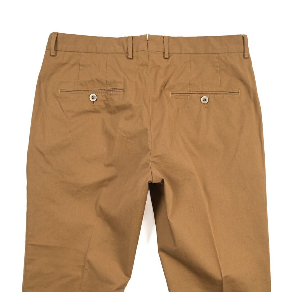 GTA “772” ストレッチコットン ワンタックチノパンツ / SLIM FIT ブラウン 46 | GUARDAROBA MILANO OFFICIAL STORE