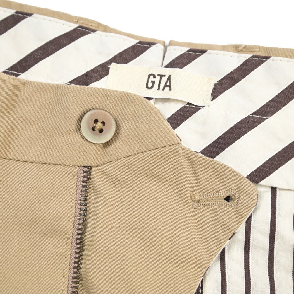 GTA “772” ストレッチコットン ワンタックチノパンツ / SLIM FIT ベージュ 46 | GUARDAROBA MILANO OFFICIAL STORE