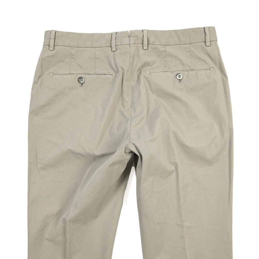 GTA “800 KP” ストレッチコットン ワンタックチノパンツ / EXTRASLIM FIT グレー 46 | GUARDAROBA MILANO OFFICIAL STORE