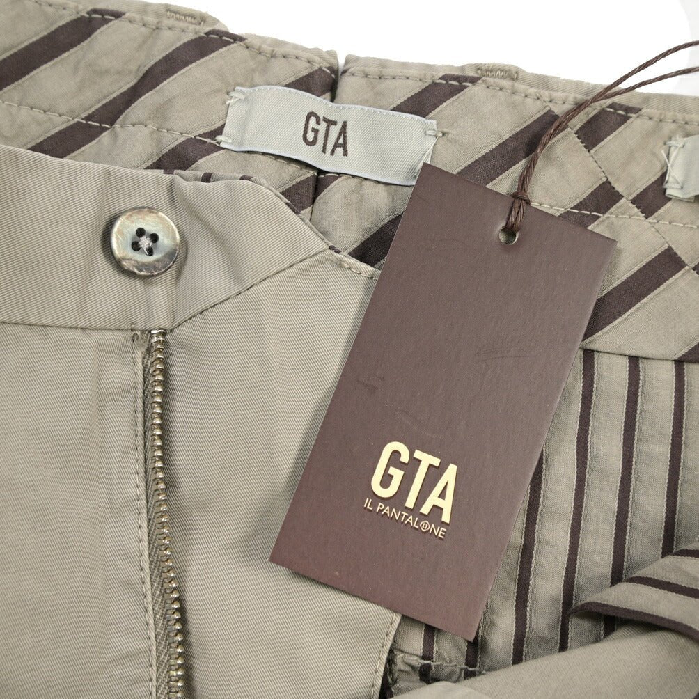 GTA “800 KP” ストレッチコットン ワンタックチノパンツ / EXTRASLIM FIT グレー 46 | GUARDAROBA MILANO OFFICIAL STORE
