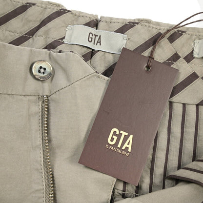 GTA “800 KP” ストレッチコットン ワンタックチノパンツ / EXTRASLIM FIT グレー 46 | GUARDAROBA MILANO OFFICIAL STORE