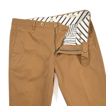 GTA “800K” ストレッチコットン ノータックチノパンツ / EXTRASLIM FIT ブラウン 46 | GUARDAROBA MILANO OFFICIAL STORE