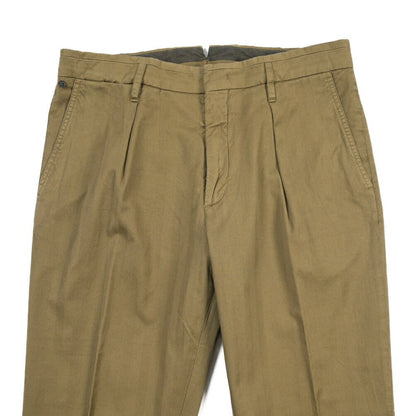 GTA “ALESSANDRO” ストレッチコットン ワンタックヘリンボーンパンツ / COMFORT / メンズ カーキグリーン 48 | GUARDAROBA MILANO OFFICIAL STORE