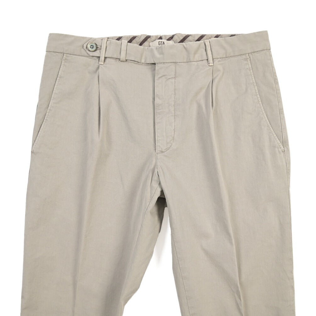 GTA “BYRON” SLIM FIT ストレッチコットン ワンタックパンツ / SLIM FIT グレー 48 | GUARDAROBA MILANO OFFICIAL STORE