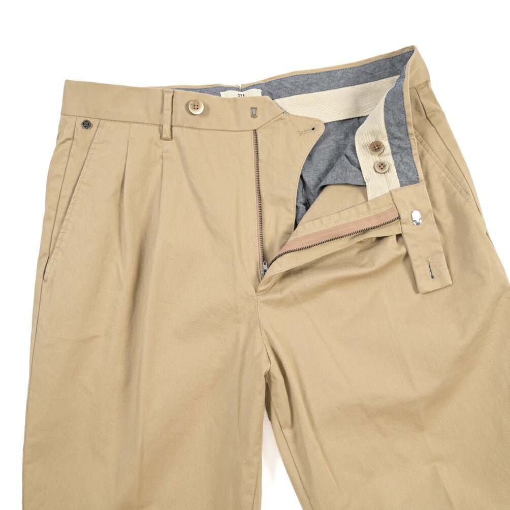 GTA “DANTE” ストレッチコットン ツータックチノパンツ / COMFORT FIT ベージュ 46 | GUARDAROBA MILANO OFFICIAL STORE