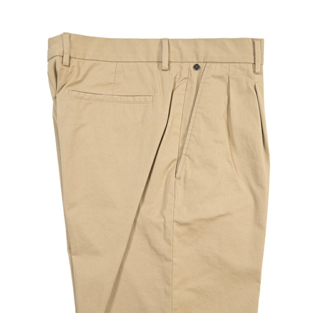 GTA “DANTE” ストレッチコットン ツータックチノパンツ / COMFORT FIT ベージュ 46 | GUARDAROBA MILANO OFFICIAL STORE