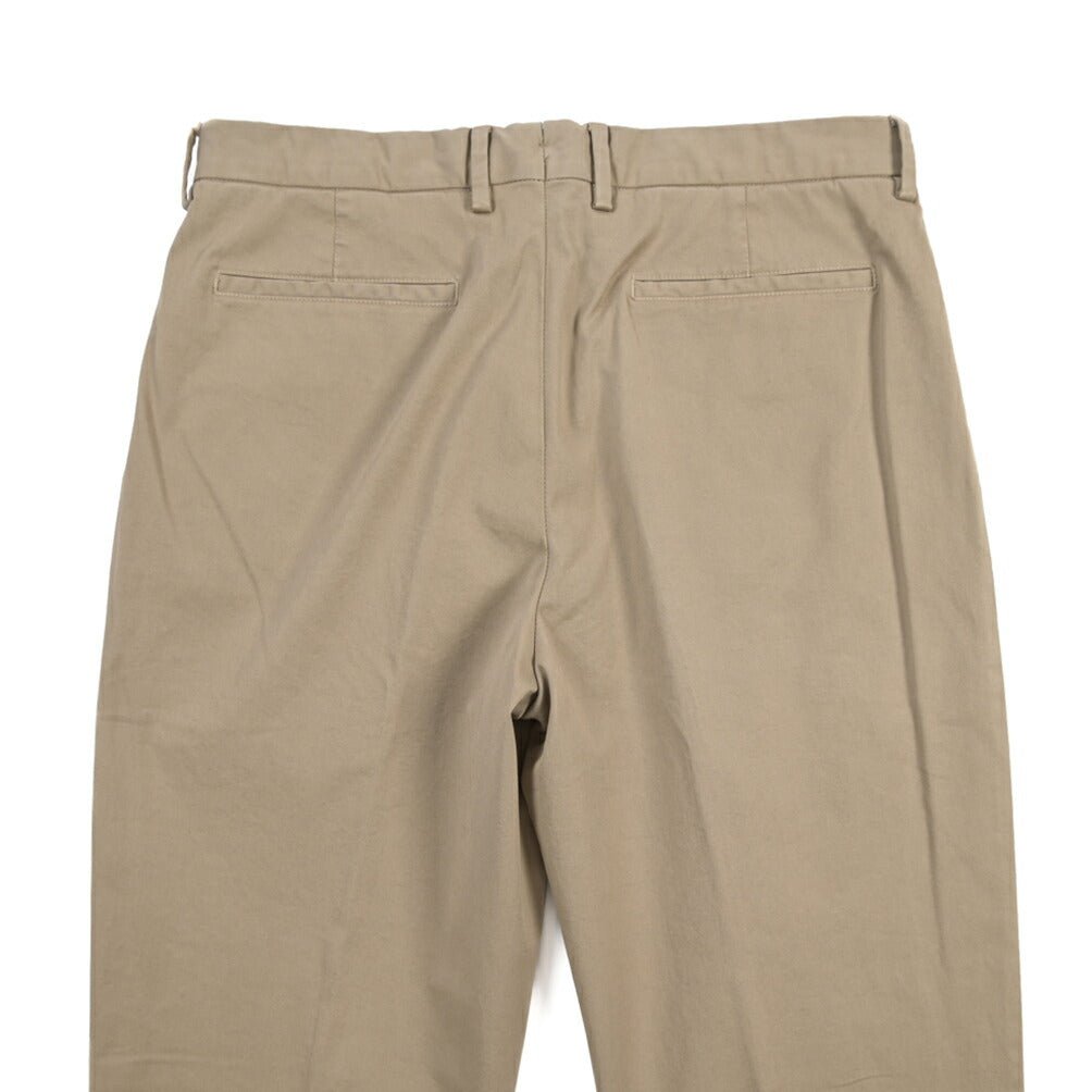 GTA “DANTE” ストレッチコットン ツータックチノパンツ / COMFORT FIT グレージュ 48 | GUARDAROBA MILANO OFFICIAL STORE