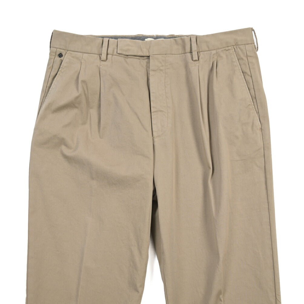 GTA “DANTE” ストレッチコットン ツータックパンツ / COMFORT FIT グレージュ 52 | GUARDAROBA MILANO OFFICIAL STORE
