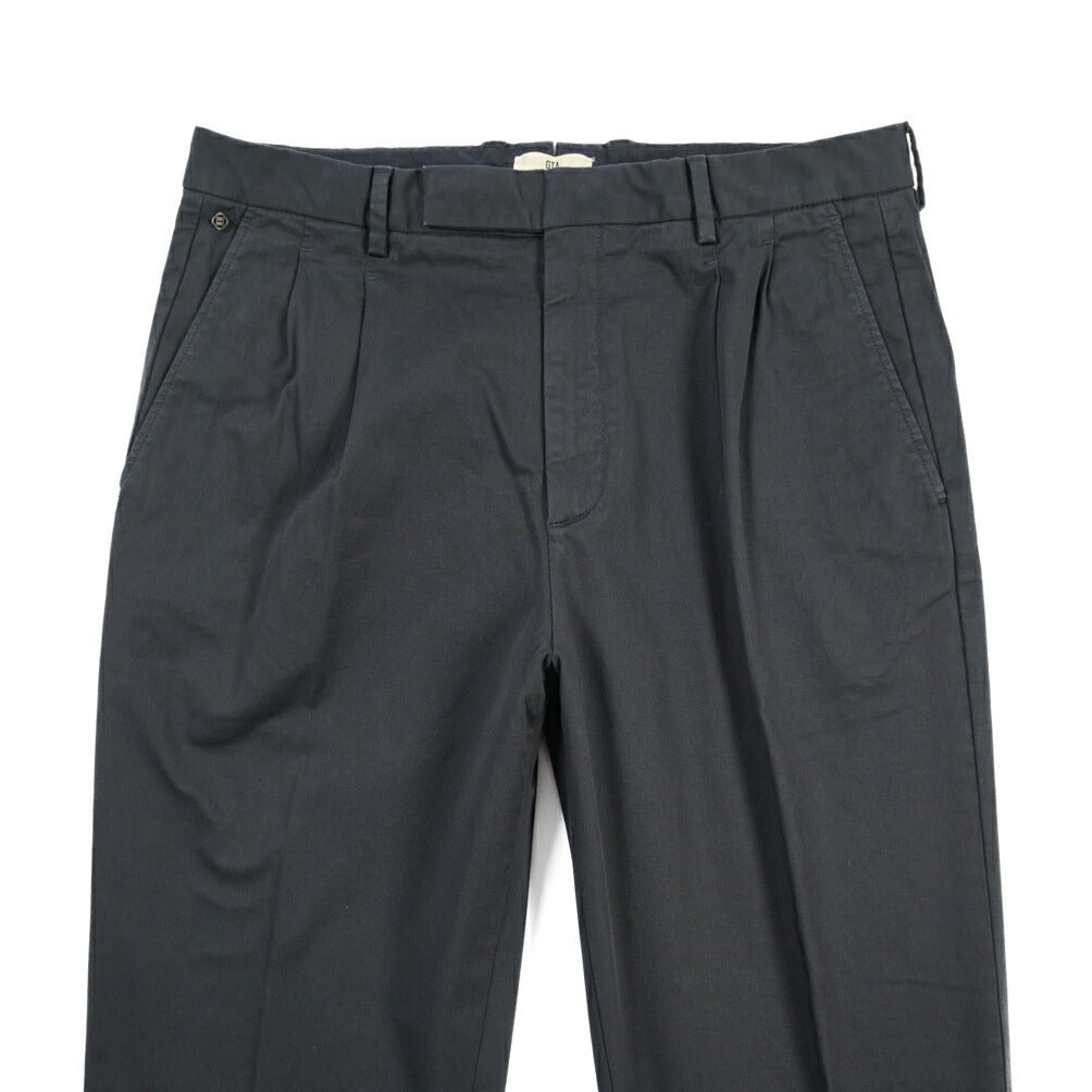 GTA “DANTE” ストレッチコットン ツータックパンツ / COMFORT FIT ネイビー 48 | GUARDAROBA MILANO OFFICIAL STORE