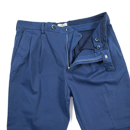 GTA “DANTE” ストレッチコットン ツータックパンツ / COMFORT FIT ブルー 44 | GUARDAROBA MILANO OFFICIAL STORE