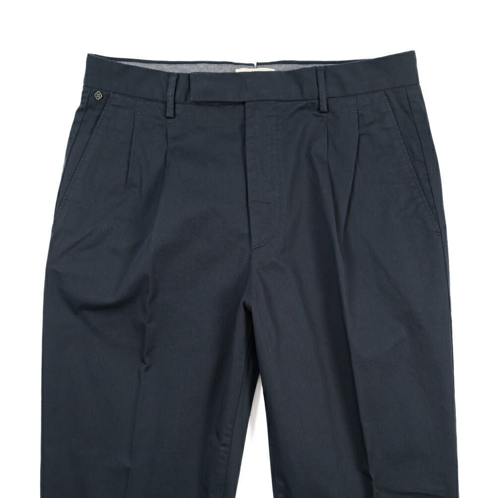 GTA “DANTE” ストレッチコットン ツータックパンツ / COMFORT FIT ネイビー 46 | GUARDAROBA MILANO OFFICIAL STORE
