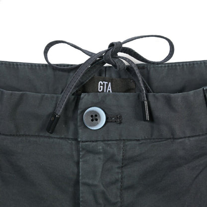 GTA “HERRICK JOG NEW” ストレッチコットン ワンタックジョガーパンツ / COMFORT / メンズ ネイビー 48 | GUARDAROBA MILANO OFFICIAL STORE