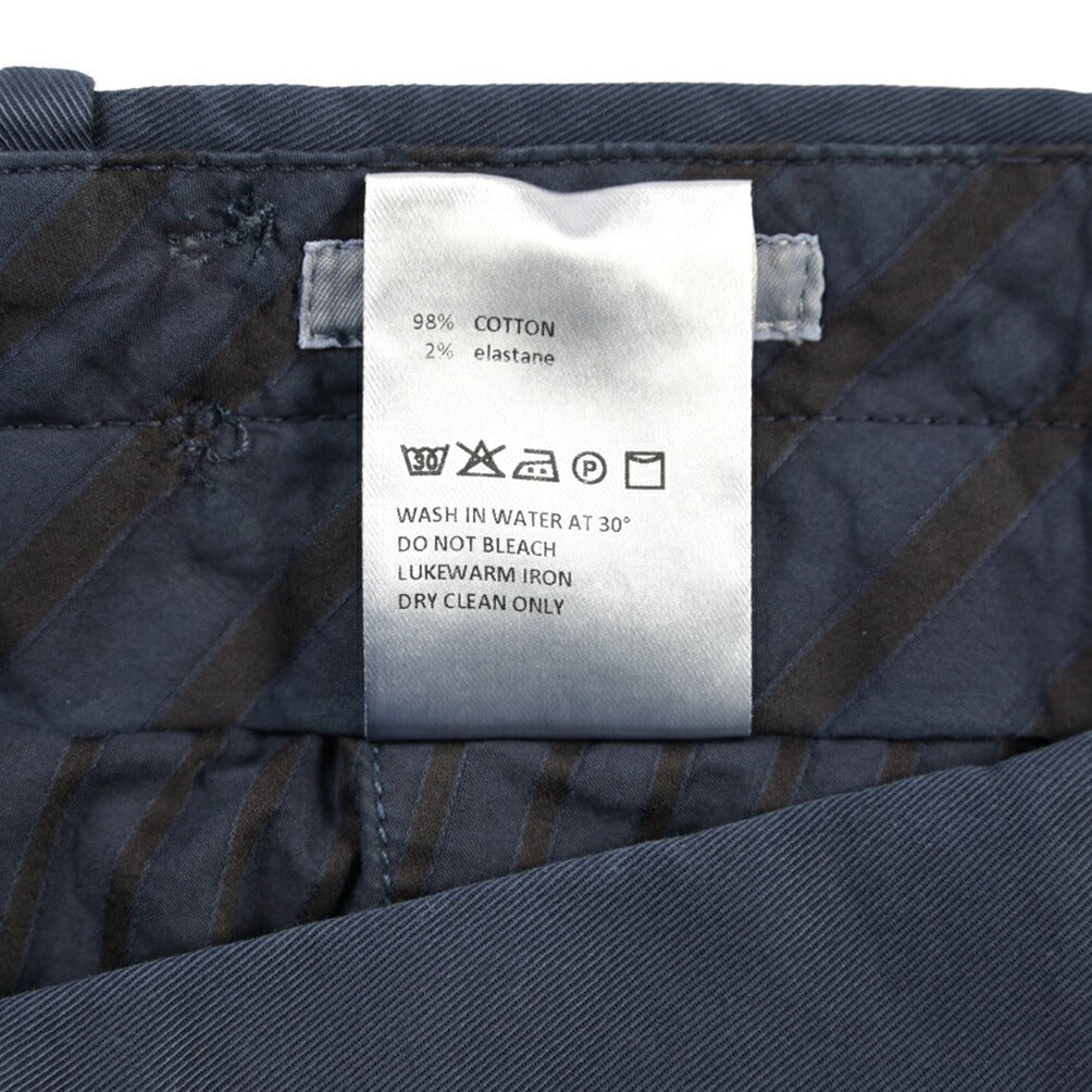 GTA “MAX II” SLIM FIT ストレッチコットン ツータックベルトレスパンツ / SLIM FIT ネイビー 46 | GUARDAROBA MILANO OFFICIAL STORE