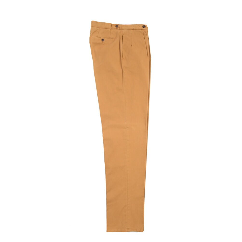 GTA “SERGIO” ストレッチコットン ワンタックイージーパンツ / COMFORT FIT ライトブラウン 46 | GUARDAROBA MILANO OFFICIAL STORE