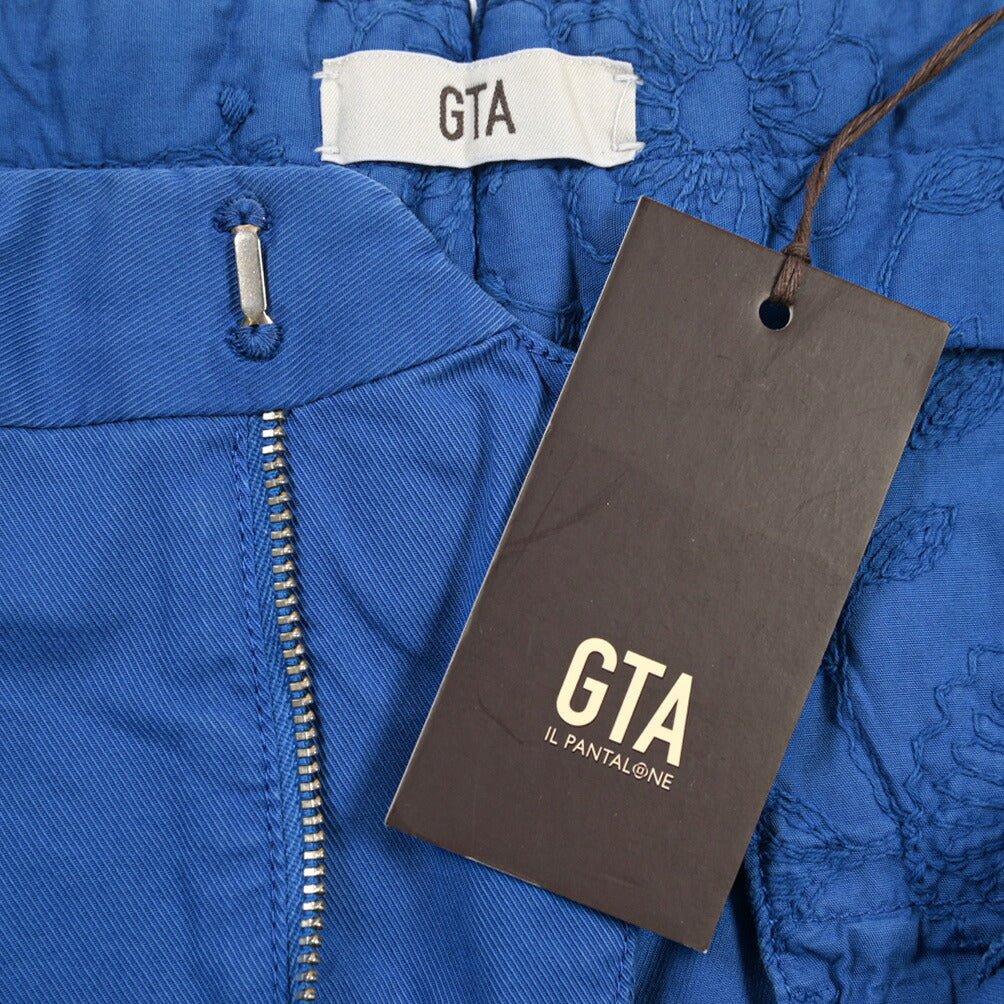 GTA “SERGIO” ストレッチコットン ワンタックチノパンツ / COMFORT FIT ブルー 48 | GUARDAROBA MILANO OFFICIAL STORE