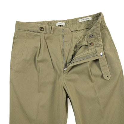 GTA “SERGIO” ストレッチコットン ワンタックチノパンツ / COMFORT FIT カーキグリーン 44 | GUARDAROBA MILANO OFFICIAL STORE