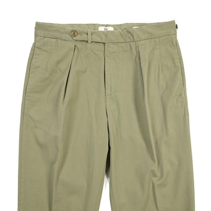 GTA “SERGIO” ストレッチコットン ワンタックチノパンツ / COMFORT FIT カーキグリーン 46 | GUARDAROBA MILANO OFFICIAL STORE