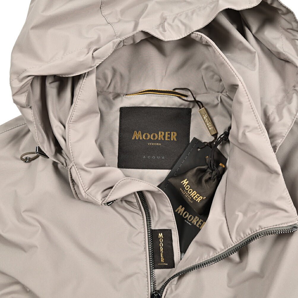 MOORER DUCCIO - SKT ポリエステル100% フード付きスタンドカラーブルゾン / ACQUA PROOF(防水)｜435864-52｜GUARDAROBA MILANO OFFICIAL STORE