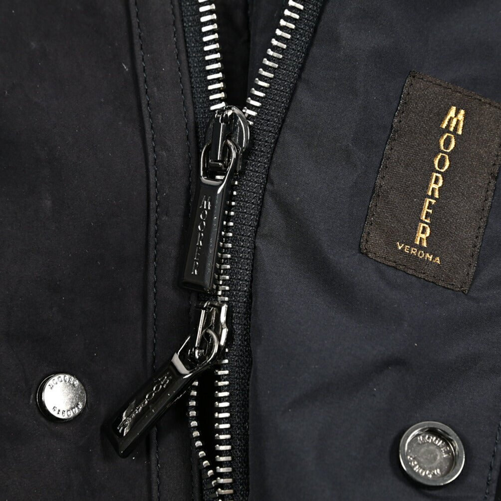 MOORER SARNICO - NK スタンドカラーレザーフード付きブルゾン M - 65｜436748-46｜GUARDAROBA MILANO OFFICIAL STORE