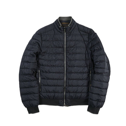 MOORER “STRAUSS-S3” 高機能ストレッチナイロン スタンドカラーダウンブルゾン / ACQUA RESISTANT(撥水) ダークネイビー(DARK BLU) 48 | GUARDAROBA MILANO OFFICIAL STORE