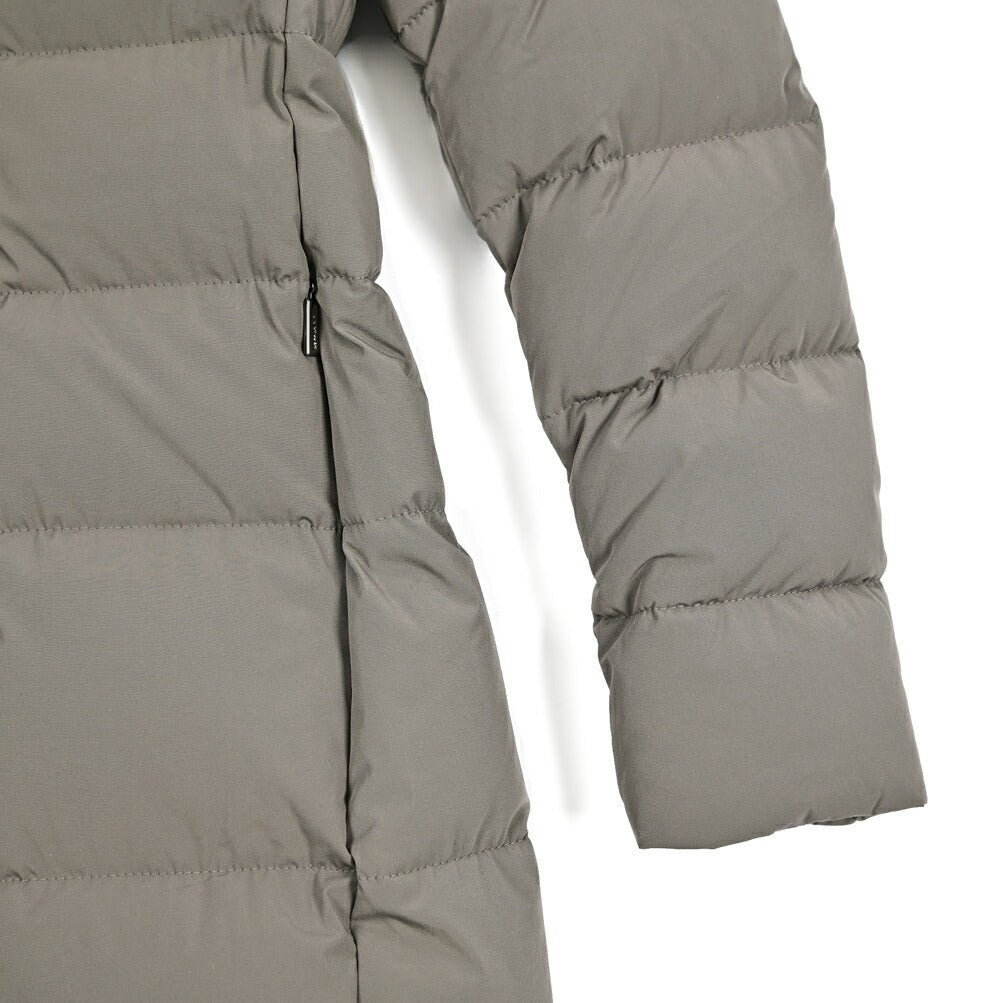 《レディース》MOORER "ZAGARA - KN" ストレッチナイロン ファーフード付きダウンコート / ACQUA RESISTANT(撥水)｜420428｜GUARDAROBA MILANO OFFICIAL STORE