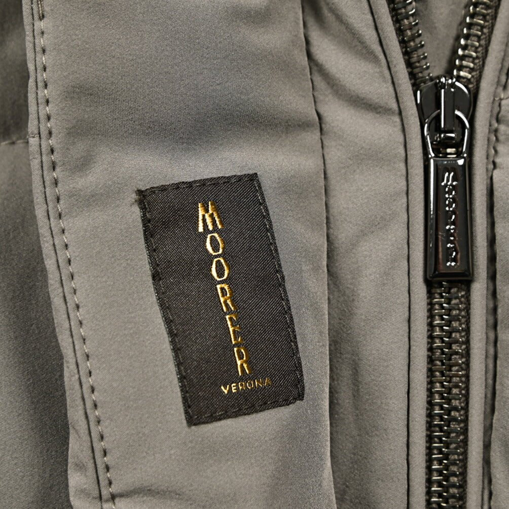 《レディース》MOORER "ZAGARA - KN" ストレッチナイロン ファーフード付きダウンコート / ACQUA RESISTANT(撥水)｜420428｜GUARDAROBA MILANO OFFICIAL STORE