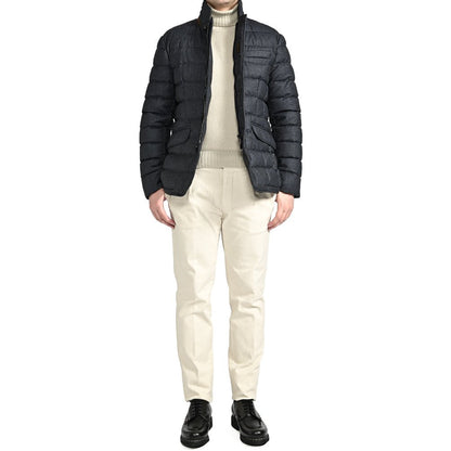 【販売期間前】MORE SALE｜MOORER "ZAYN - NO" ヴァージンウール100% スタンドカラーダウンジャケット｜418053 - 48｜GUARDAROBA MILANO OFFICIAL STORE