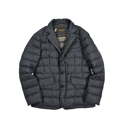 【販売期間前】MORE SALE｜MOORER "ZAYN - NO" ヴァージンウール100% スタンドカラーダウンジャケット｜418053 - 48｜GUARDAROBA MILANO OFFICIAL STORE