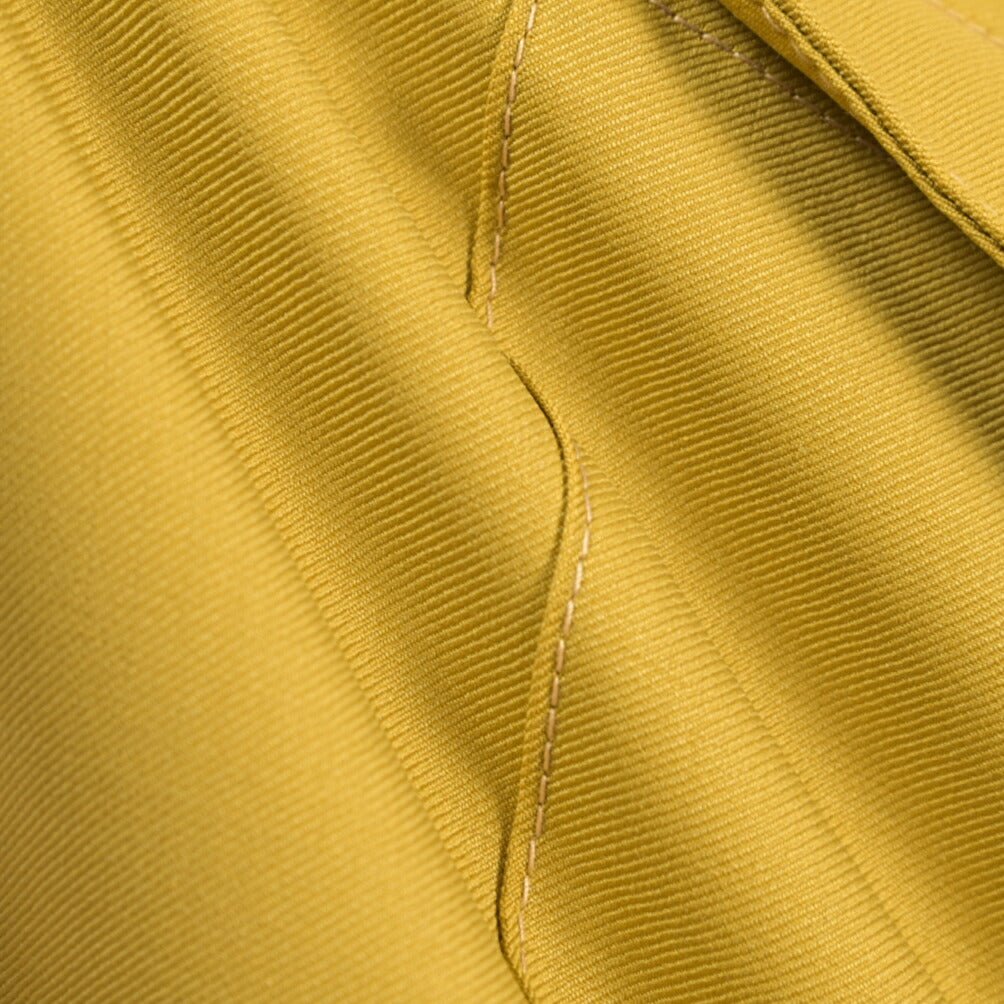 SALE｜BERWICH “BERMUDA SAFARI” ウール100% ノータックショーツ イエロー(yellow) XS | GUARDAROBA MILANO OFFICIAL STORE