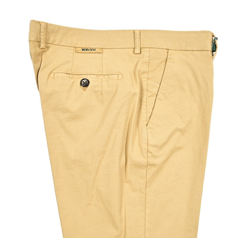 SALE｜BERWICH "MORELLO" ストレッチコットンチノ ノータックスリムパンツ｜425320 - 50｜GUARDAROBA MILANO OFFICIAL STORE