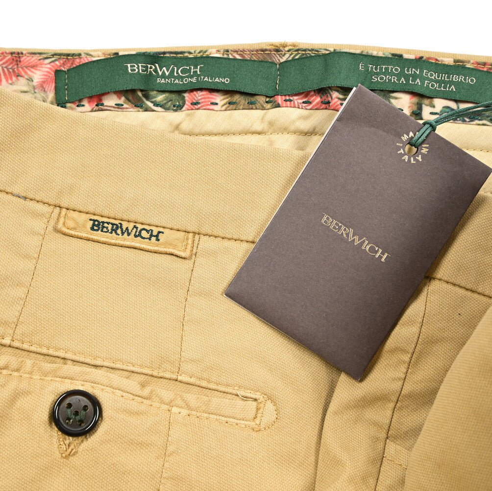SALE｜BERWICH "MORELLO" ストレッチコットンチノ ノータックスリムパンツ｜425320 - 50｜GUARDAROBA MILANO OFFICIAL STORE