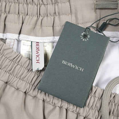 SALE｜BERWICH “SHORT SPIAGGIA” ストレッチウール ノータックショーツ グレー(stone) 48 | GUARDAROBA MILANO OFFICIAL STORE