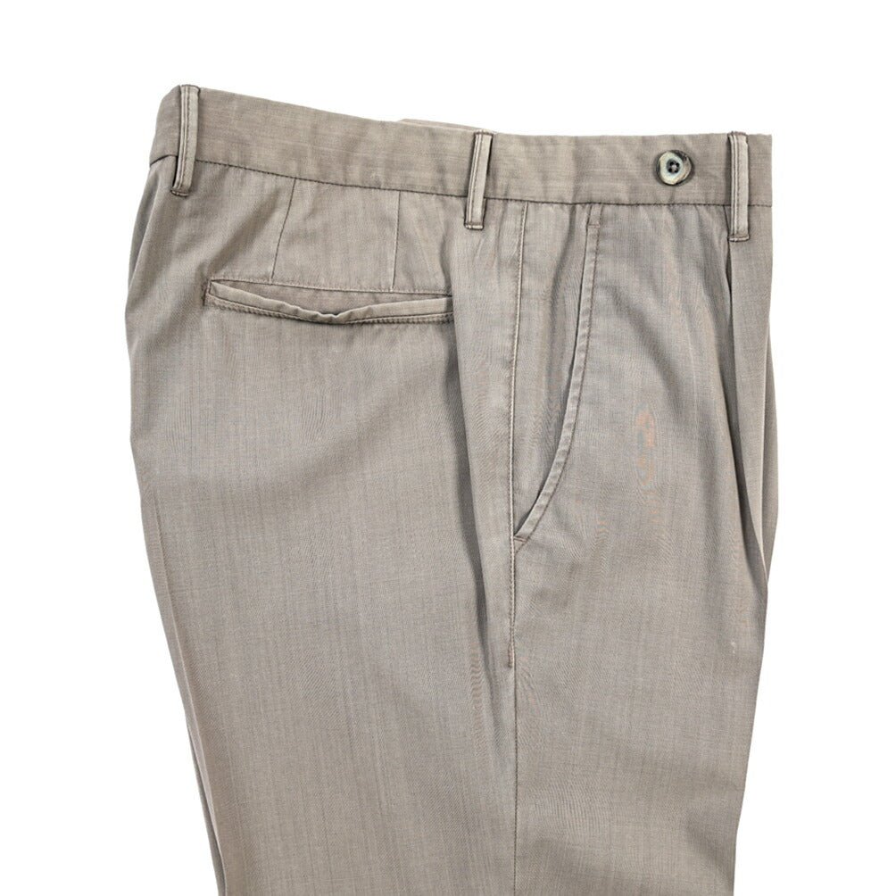 SALE｜GTA “BYRON” ヴァージンウール100% ワンタックスラックス / SLIM FIT ライトブラウン 48 | GUARDAROBA MILANO OFFICIAL STORE