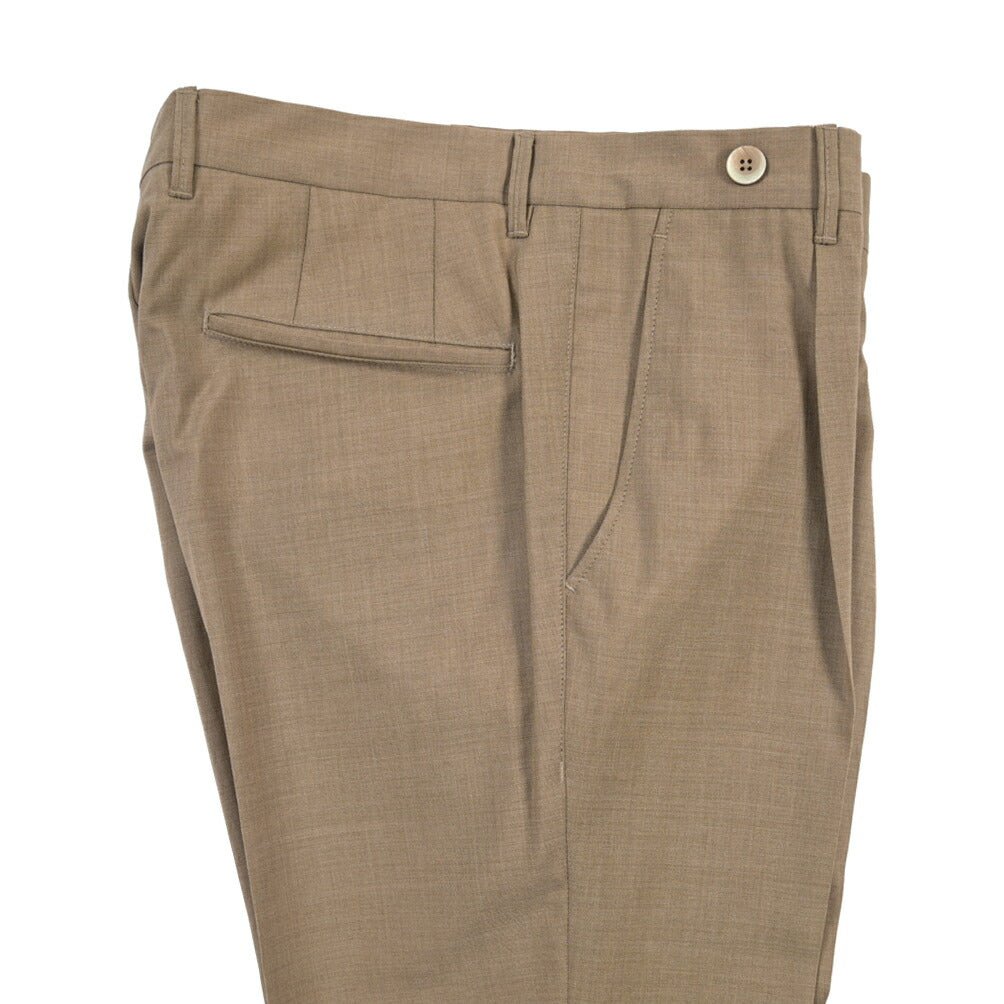 SALE｜GTA “BYRON L” ウール100% ワンタックスラックス / SLIM FIT ブラウン 46 | GUARDAROBA MILANO OFFICIAL STORE