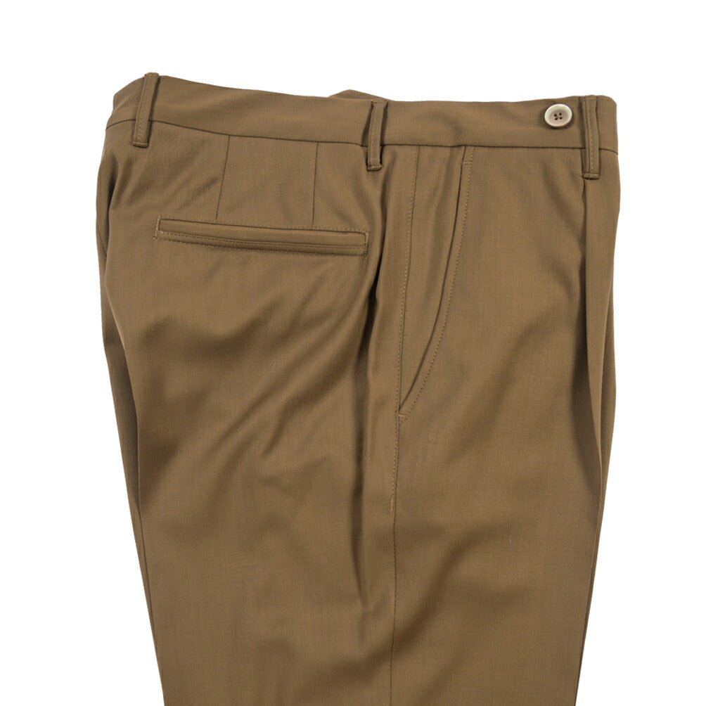 SALE｜GTA “BYRON L” ヴァージンウール100% ワンタックスラックス / SLIM FIT ブラウン 46 | GUARDAROBA MILANO OFFICIAL STORE