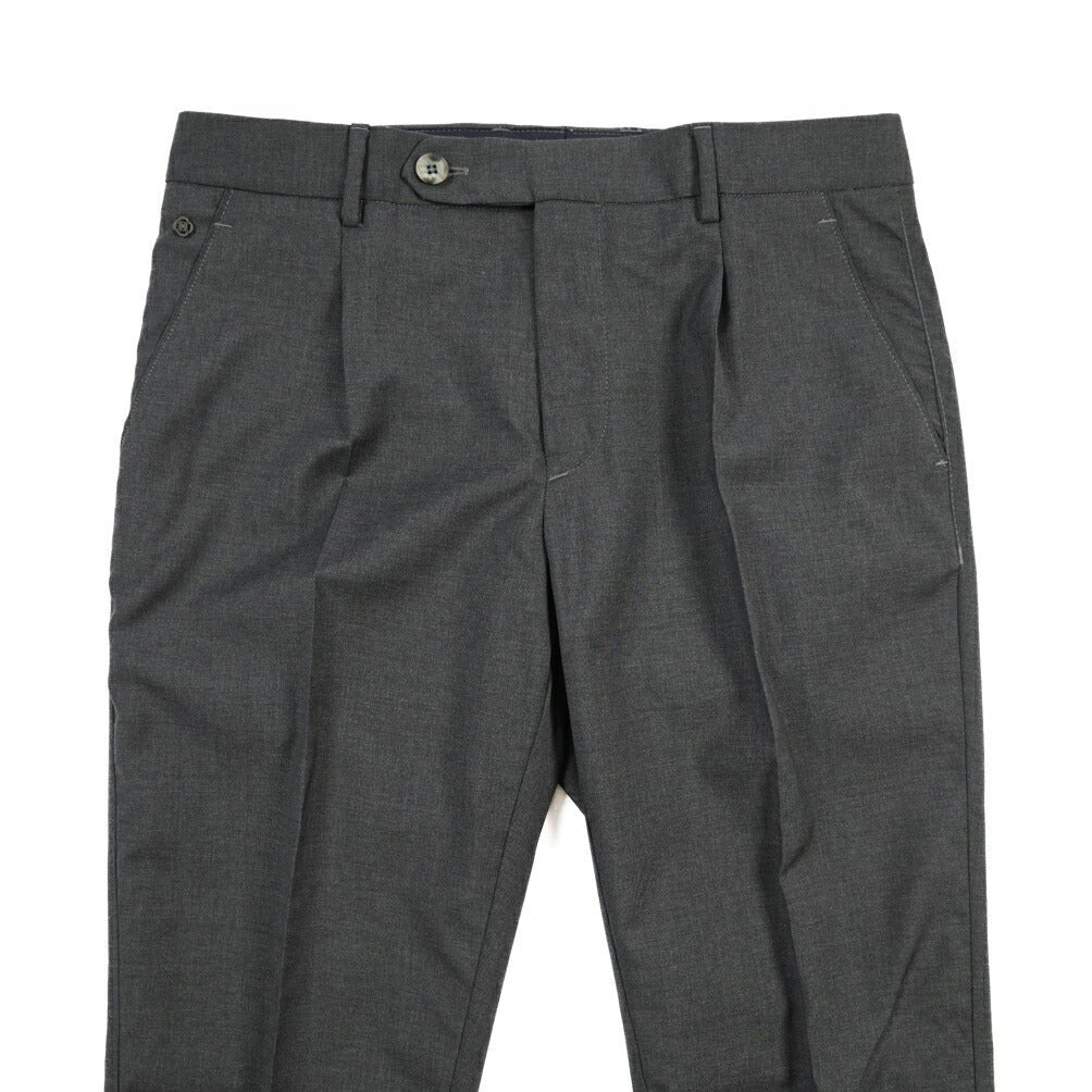 SALE｜GTA “NIKKO 01” ヴァージンウール100% ワンタックスラックス / SLIM FIT ダークグレー 48 | GUARDAROBA MILANO OFFICIAL STORE