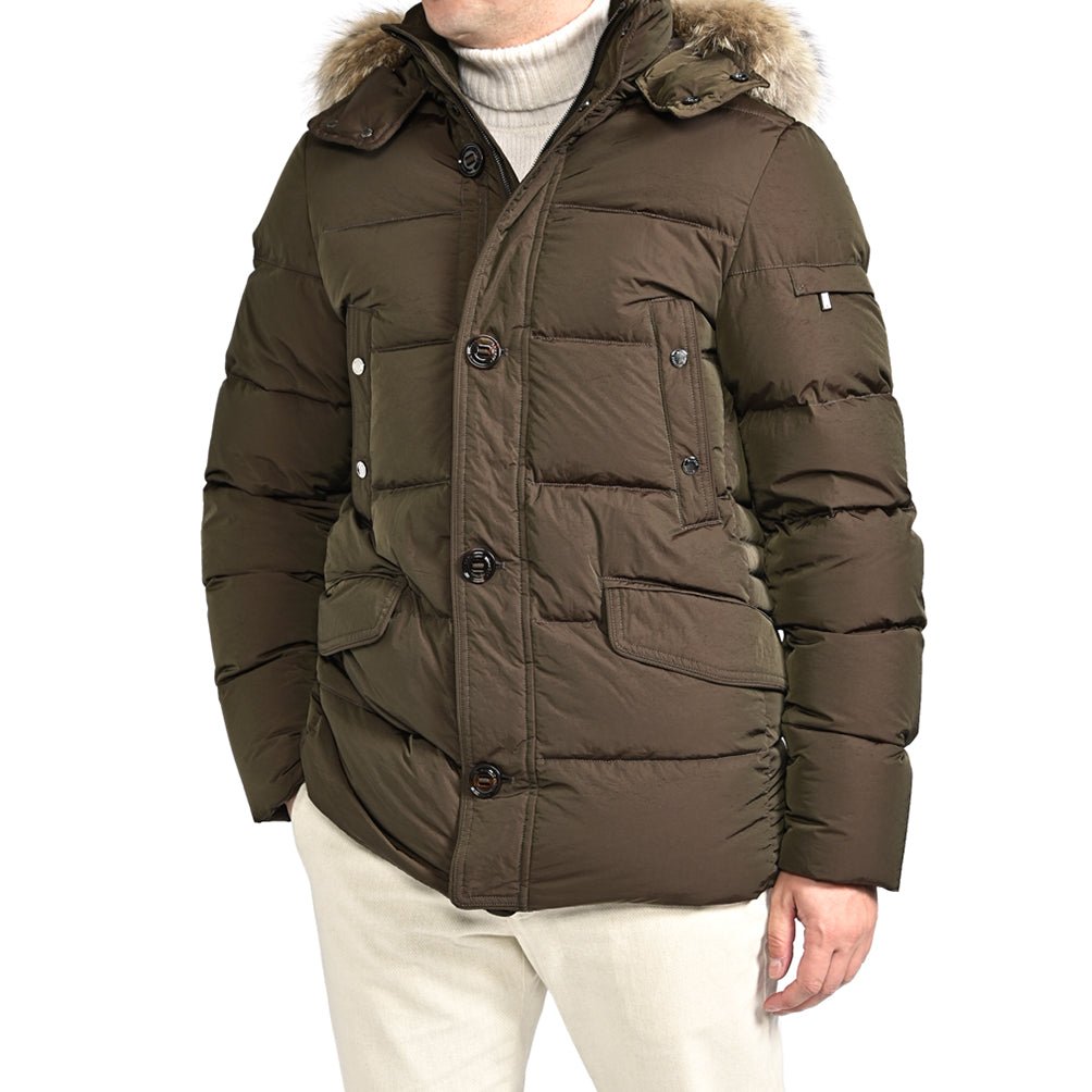 SALE｜MOORER "ALPES - 4DM" ナイロン100% ファーフード付きダウンジャケット / ACQUA PROOF (防水)｜420368 - 46｜GUARDAROBA MILANO OFFICIAL STORE