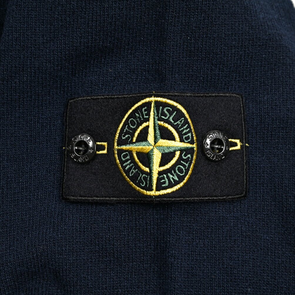 STONE ISLAND ヴァージンウール100% クルーネックニットセーター｜426239 - M｜GUARDAROBA MILANO OFFICIAL STORE