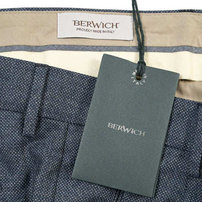SUMMER SALE｜26SS BERWICH “RETRO THECA 1P” コットン混ウール ワンタックパンツ ブルーグレー(blue) 44 | GUARDAROBA MILANO OFFICIAL STORE