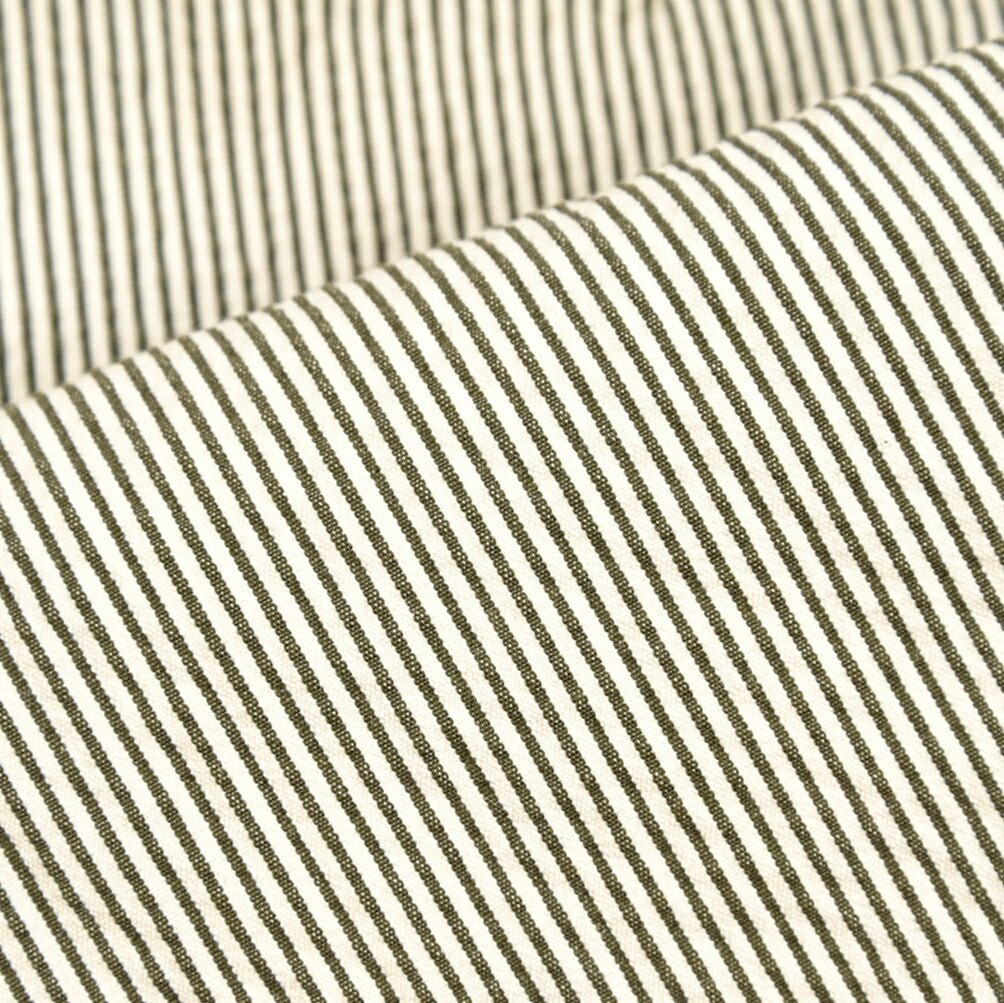 SUMMER SALE｜BERWICH "BER_MUDA" シアサッカーコットン ストレッチショーツ｜424163 - 46｜GUARDAROBA MILANO OFFICIAL STORE