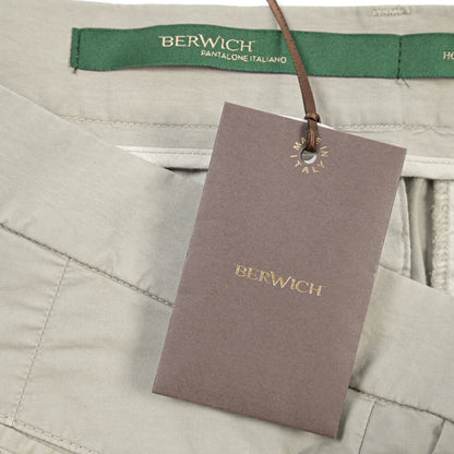 SUMMER SALE｜BERWICH “DAB FF CROP-GD” ストレッチコットン ノータックチノパンツ グレー(conza701) 48 | GUARDAROBA MILANO OFFICIAL STORE